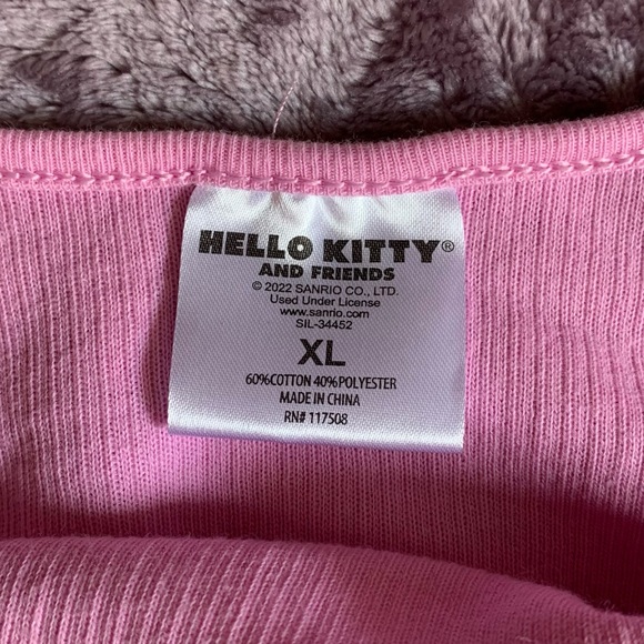 Hello Kitty Cropped Tank Top - Picture 3 of 3